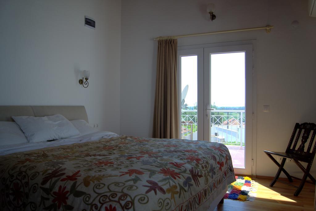 Ayasoluk Hotel & Restaurant Σελτσούκ Δωμάτιο φωτογραφία